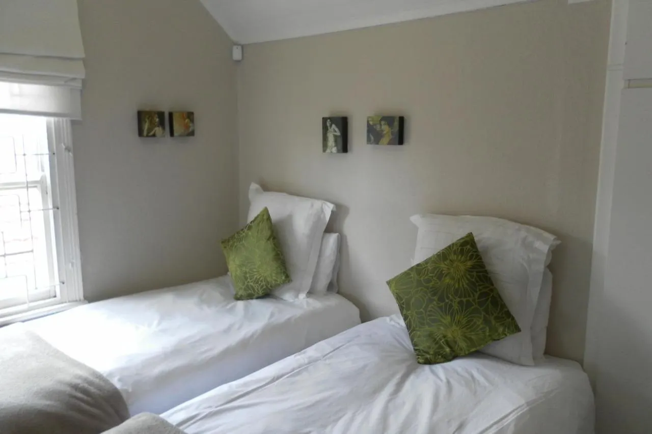 Bed & Breakfast Zareba B&B Guesthouse Glendinningvale